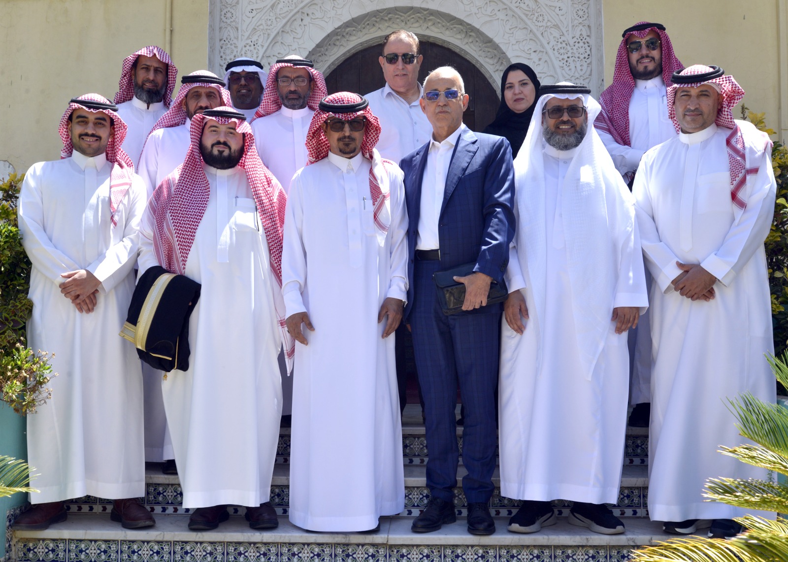 إستقبل سعادة سفير خادم الحرمين الشريفين د. عبدالله بن ناصر البصيري وفداً من سيدات ورجال الأعمال السعوديين